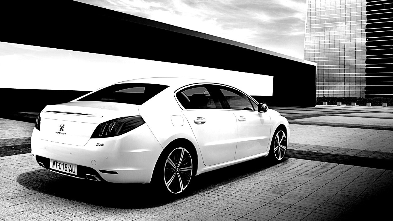 Пежо 308 на стоянке обои