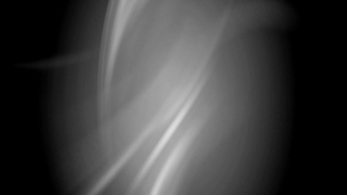 Бледно белые завитки обои