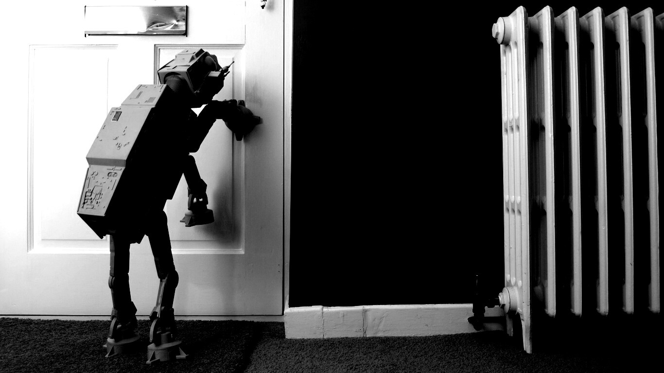 Имперский робот просится гулять обои