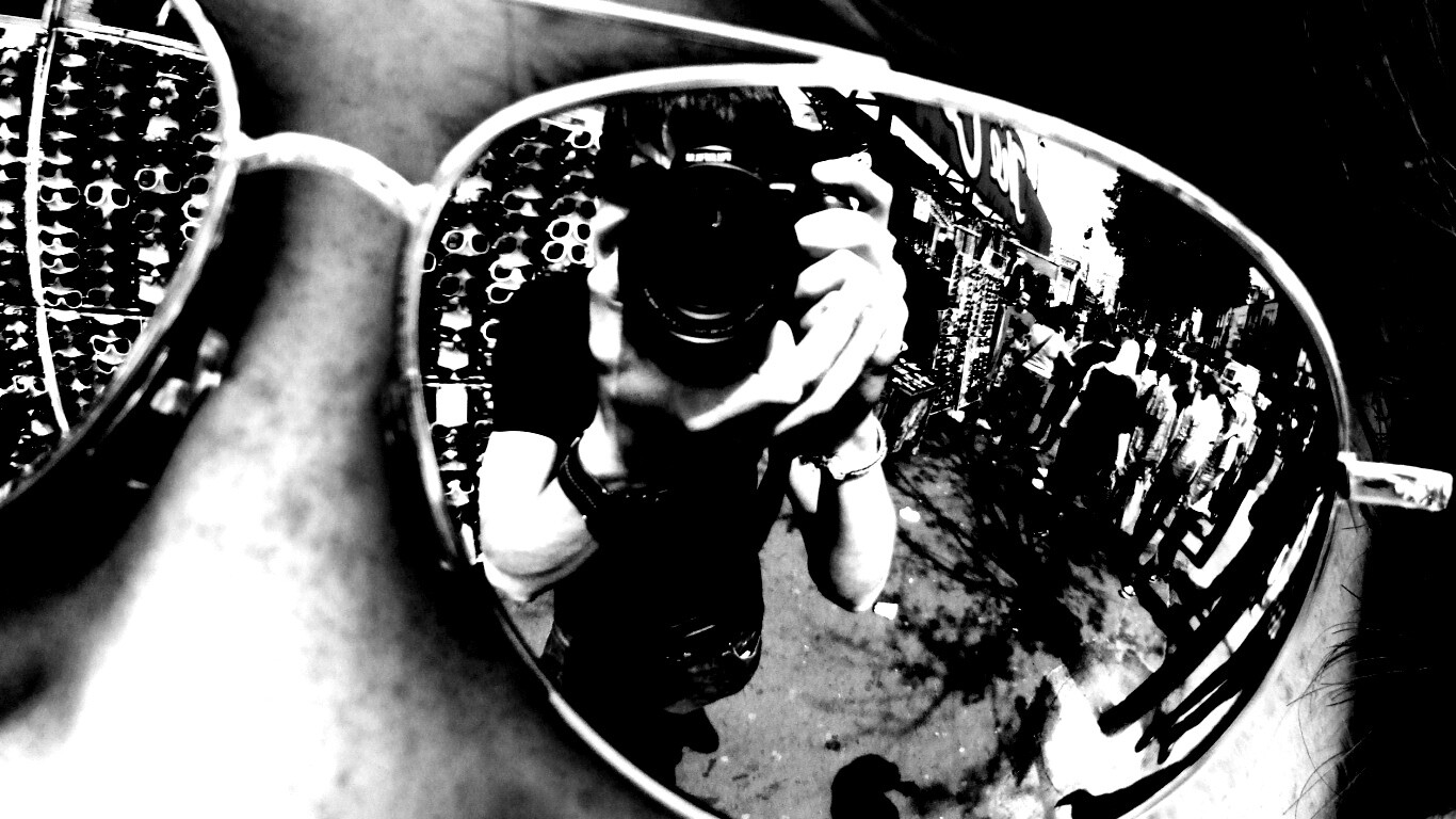 В очках обои