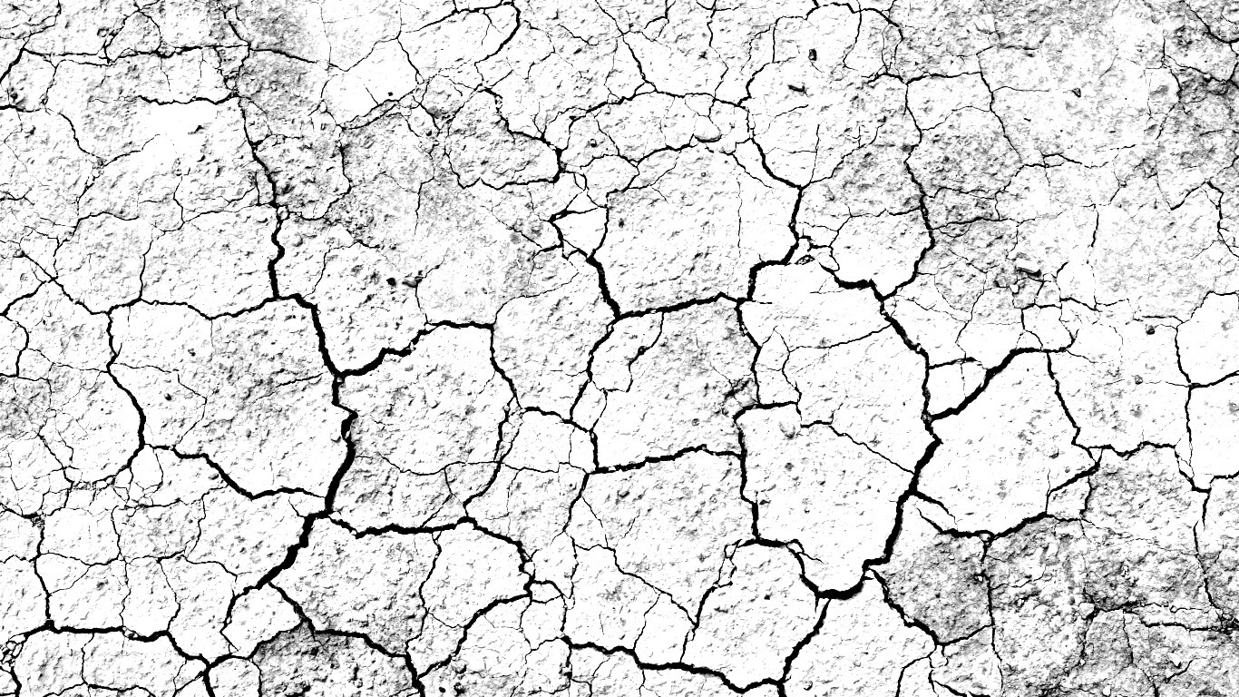 Иссушенная земля обои