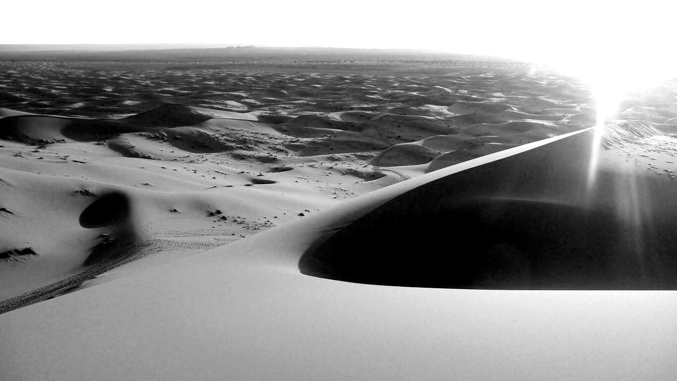 Солнечная пустыня обои