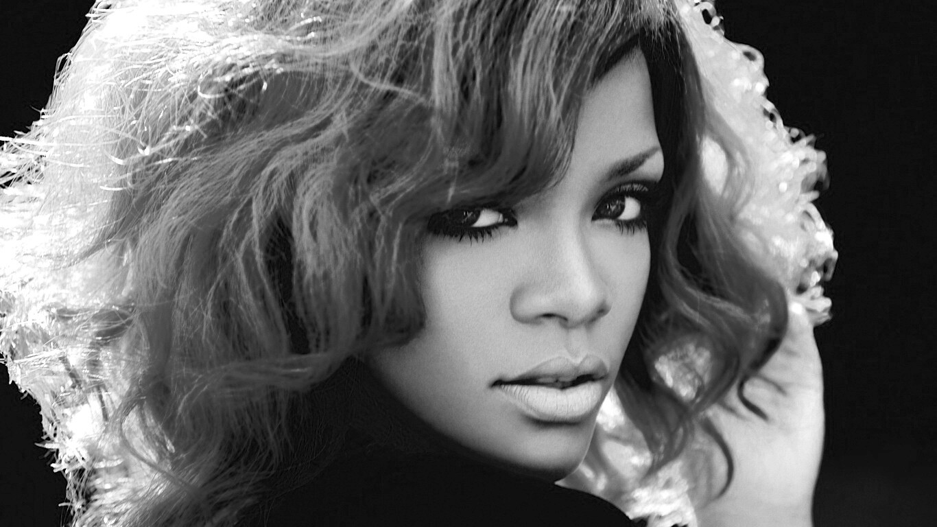 Огненная Рианна обои