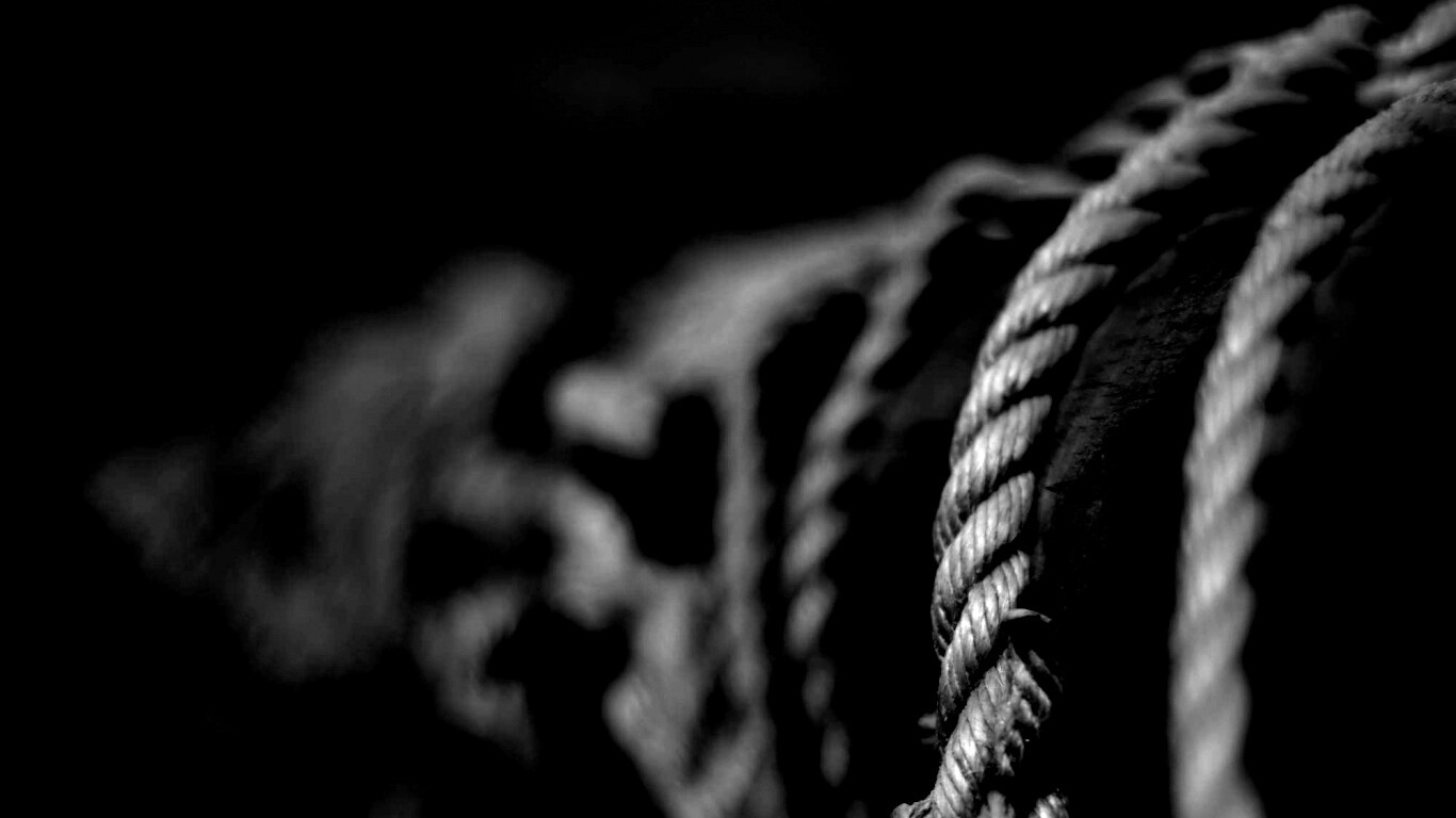 Веревка намотана на мачту обои