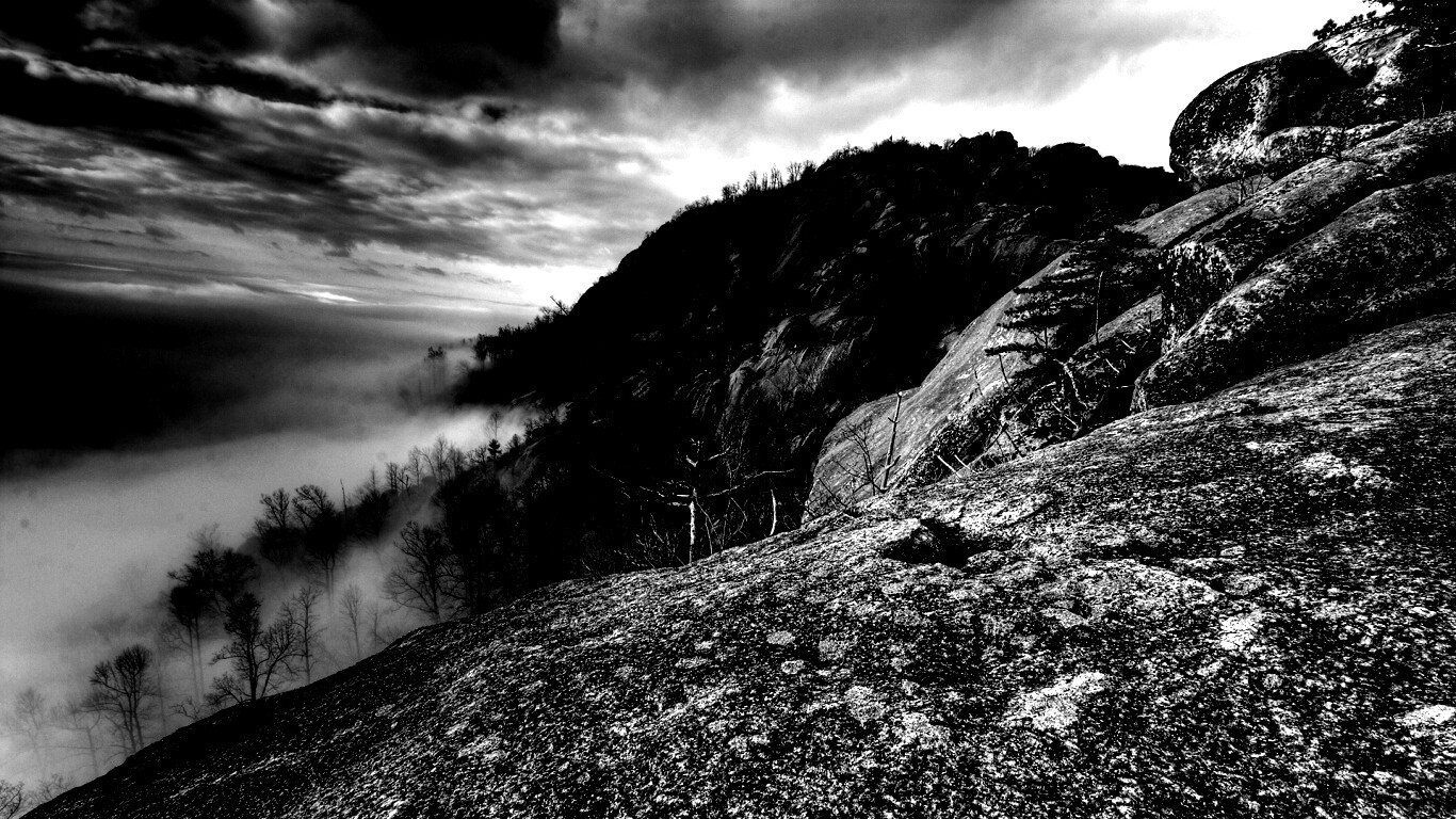 Туманные горы обои