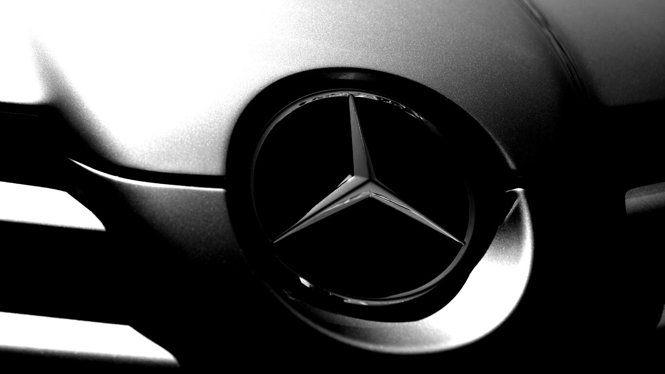 Логотип Мерседес обои