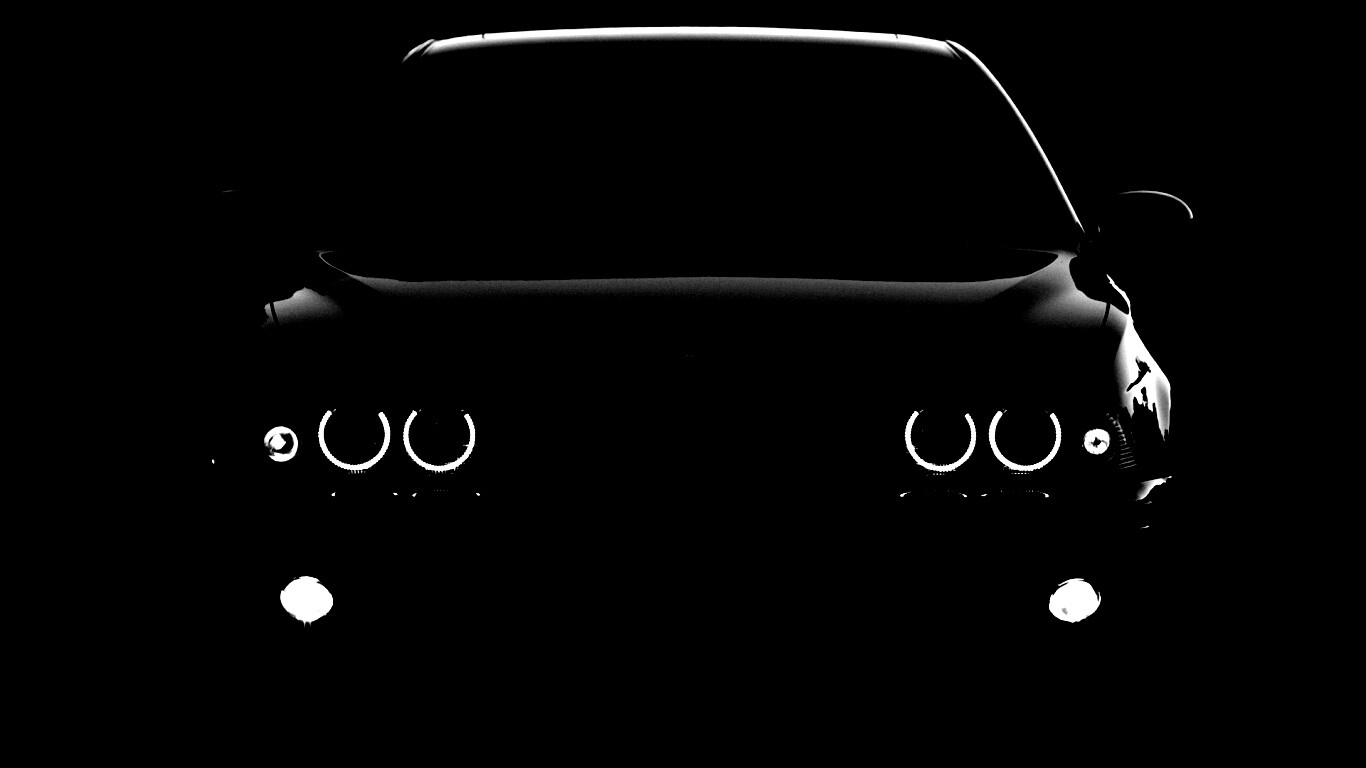 Чёрный BMW обои