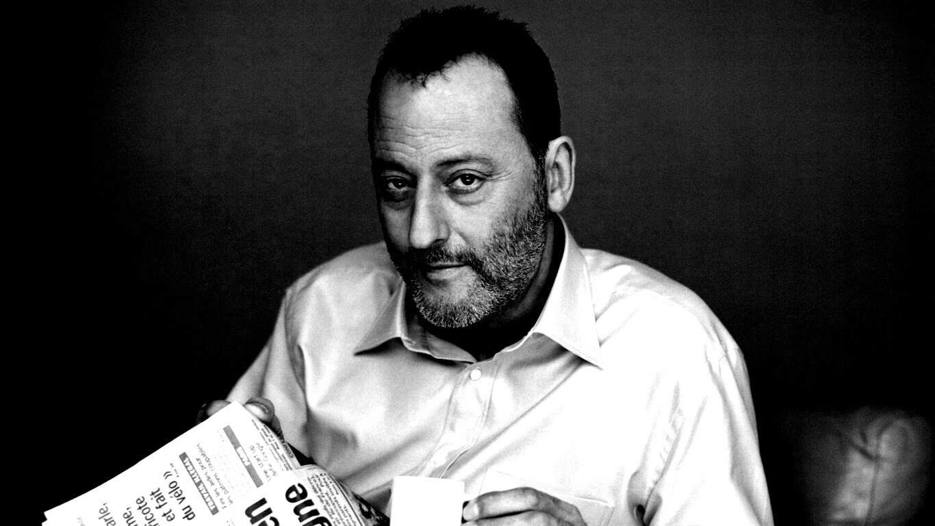 Жан рено пьет кофе обои