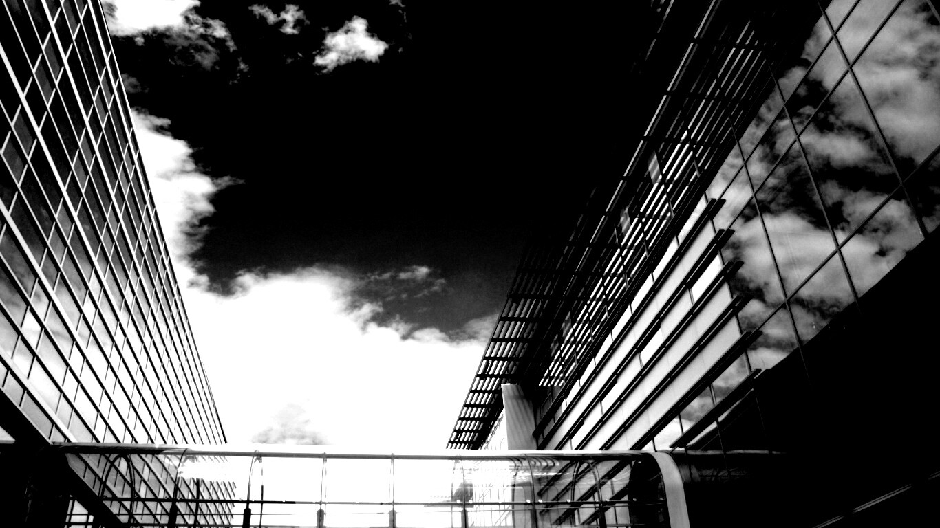 Стекло и металл обои