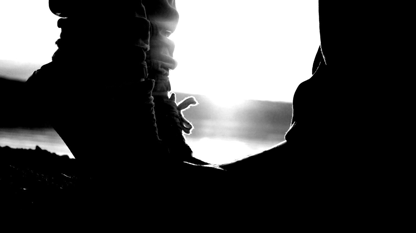 Поцелуй на цыпочках обои