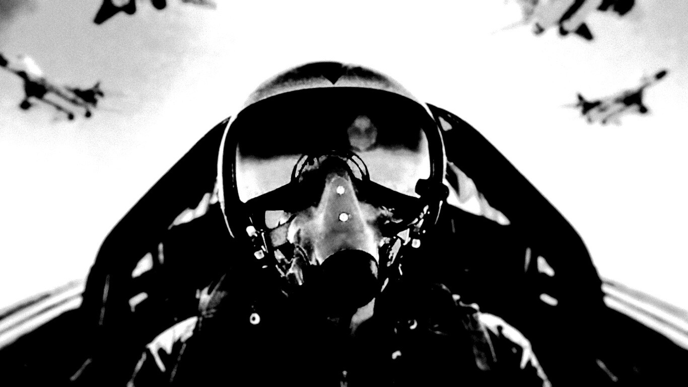 Пилот истребителя обои