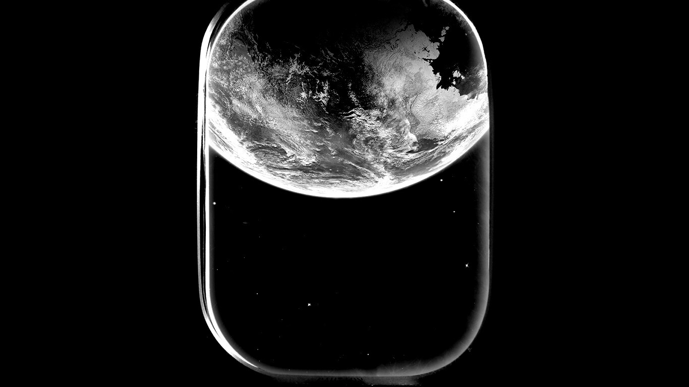 Вид на Землю из иллюминатора космической станции обои