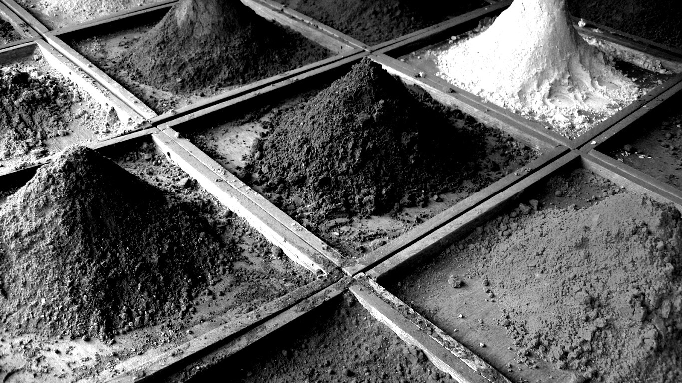 Цветной песко обои