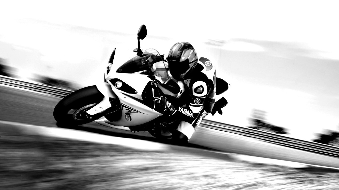 Человек на мотоцикле обои