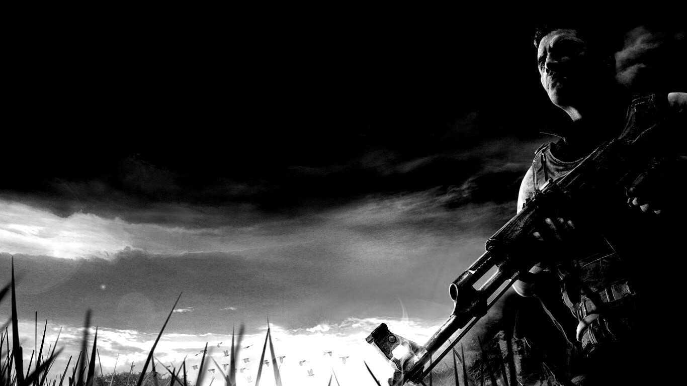 С оружием и в бронежилете обои