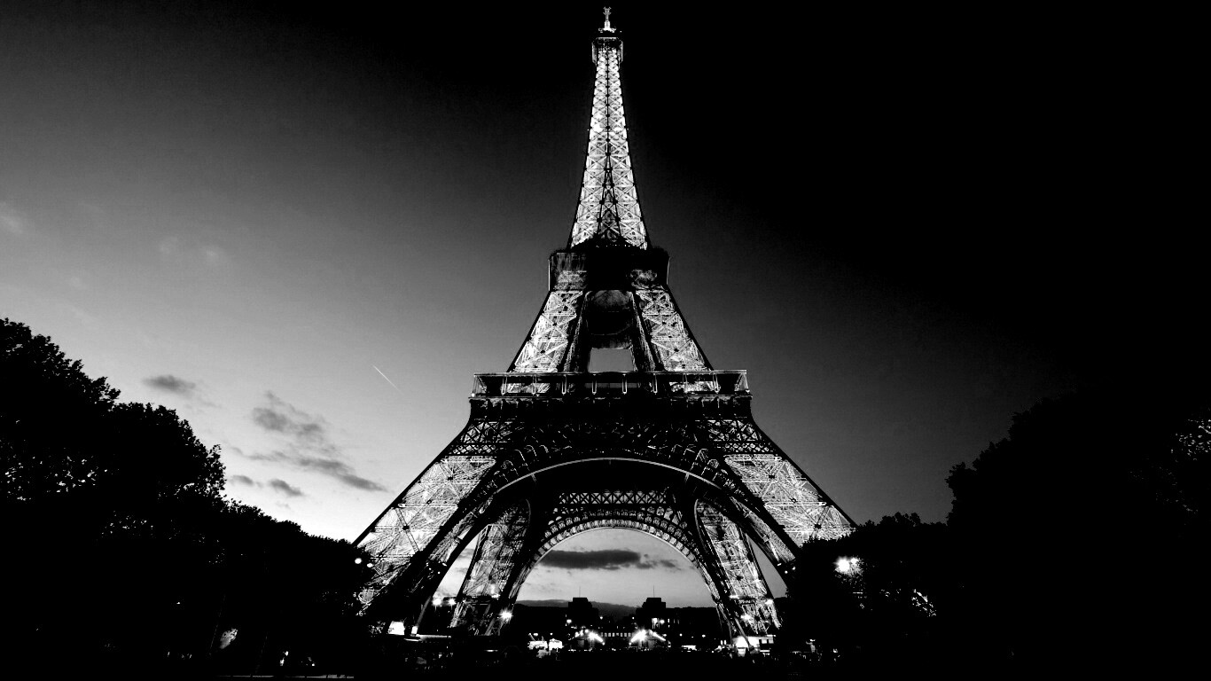 Светящаяся эйфелева башня обои