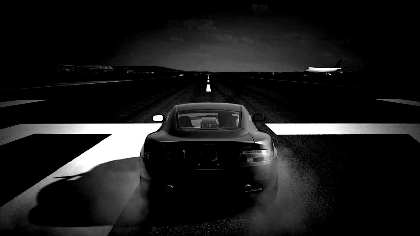 Aston на взлетной полосе обои