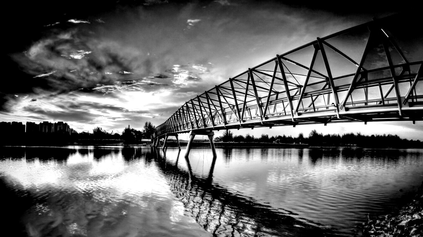 Мост через реку обои