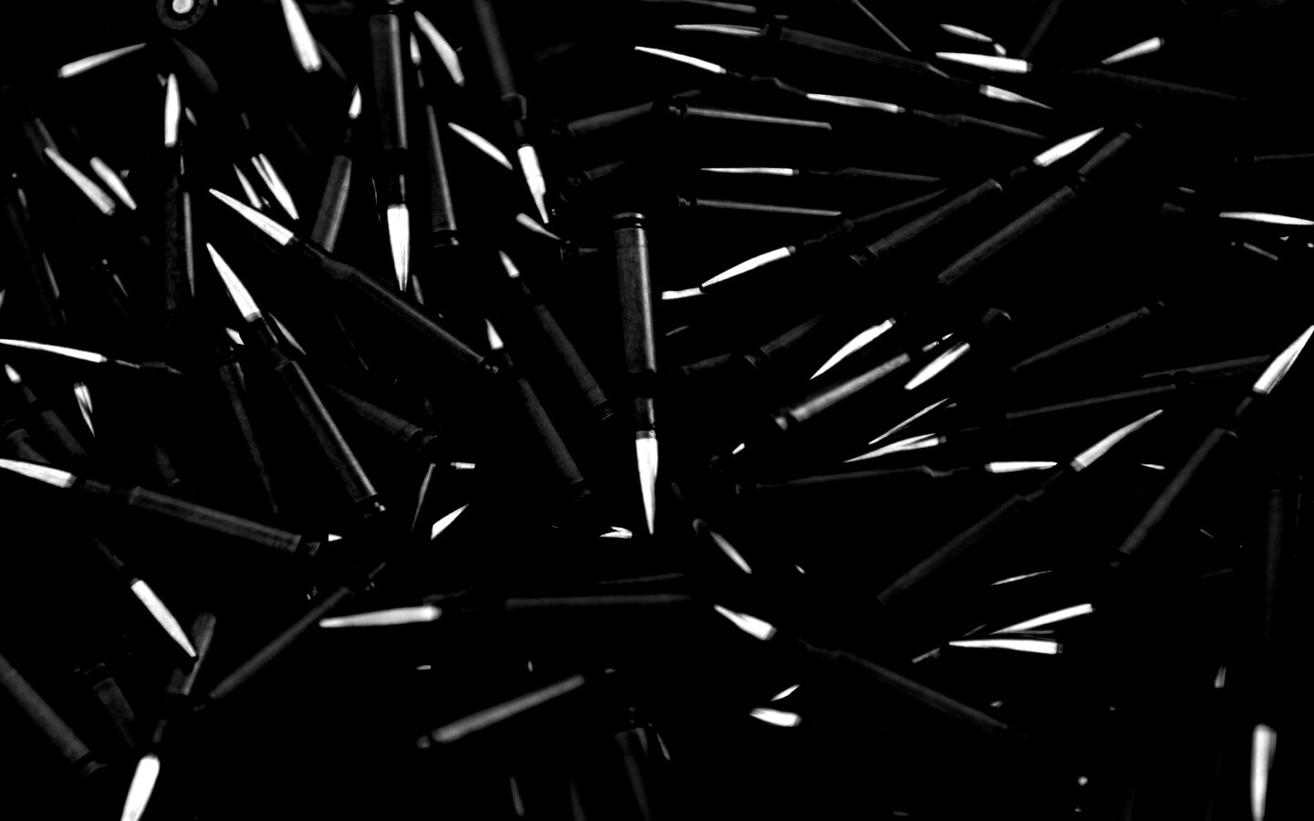 Черные патроны обои