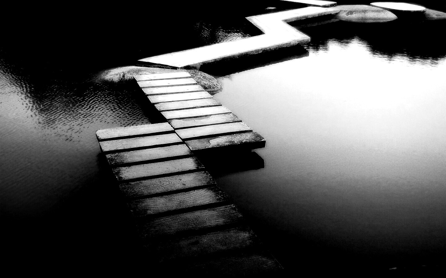 Дорожка над водой обои