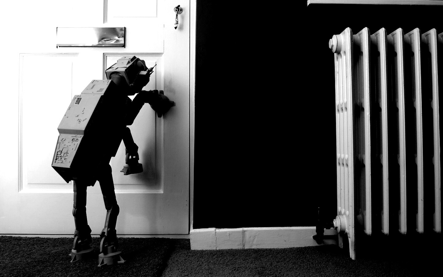 Имперский робот просится гулять обои