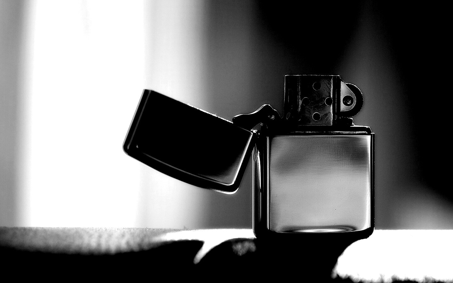 Зажигалка обои