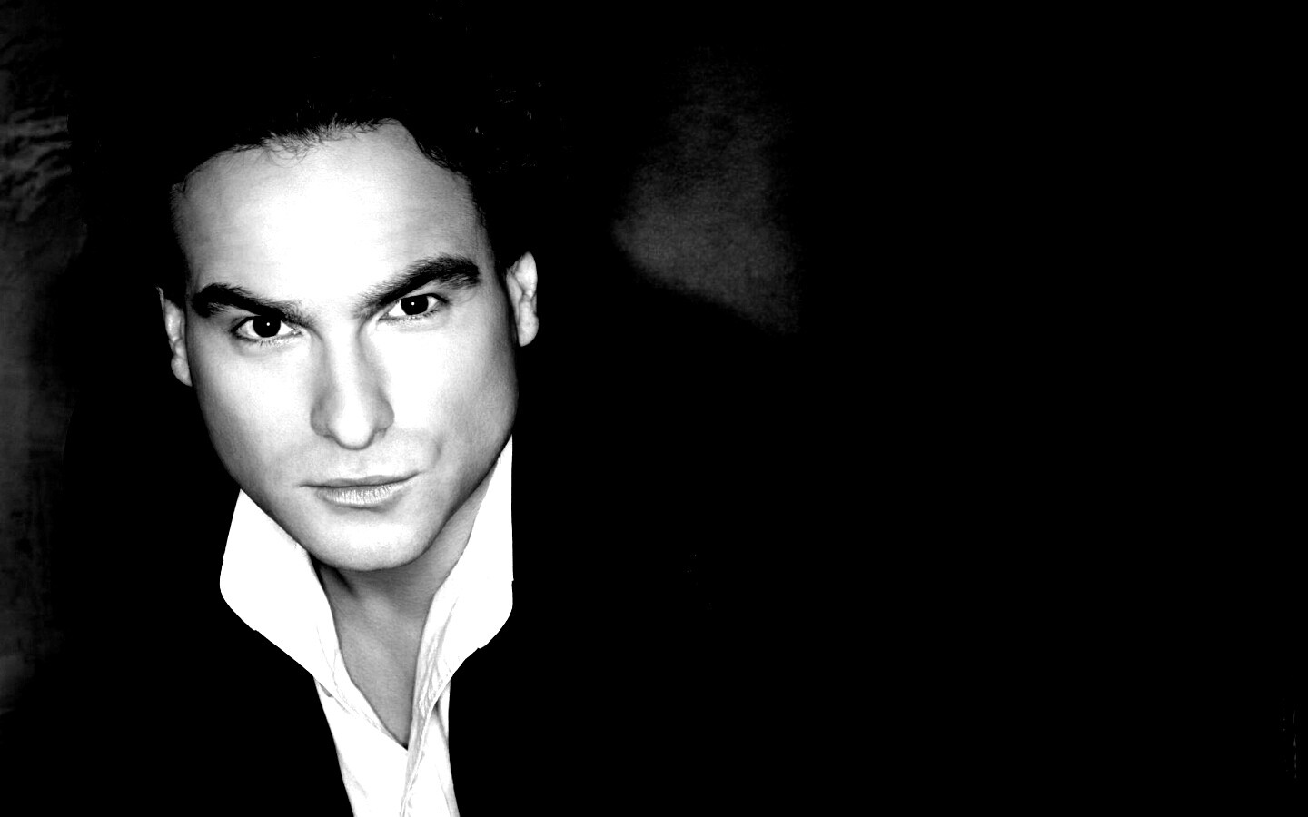 Джонни Галаки обои