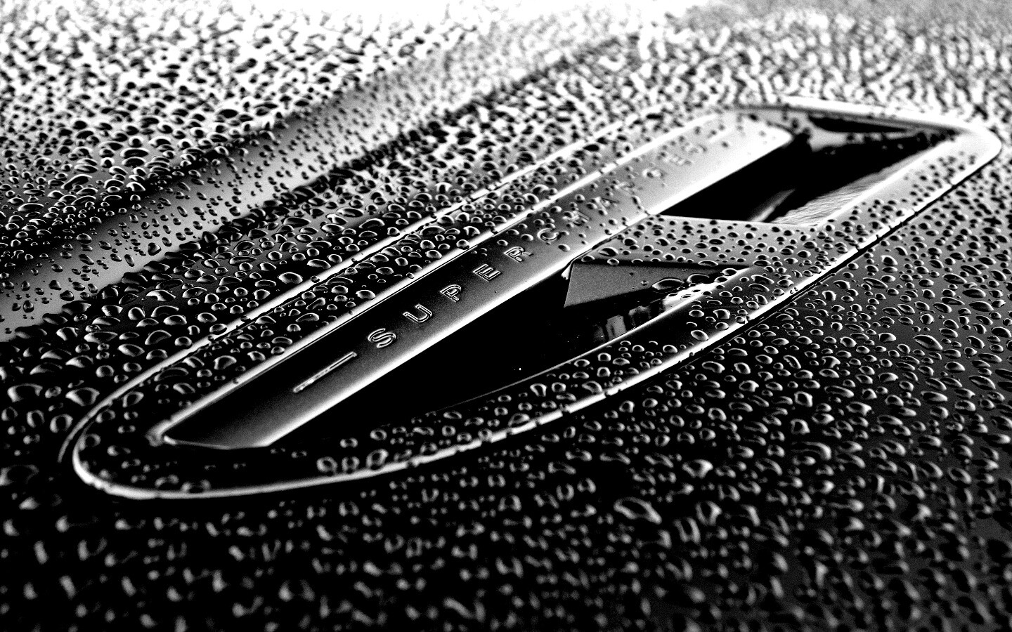 Воздухозаборник автомобиля Ягуар обои