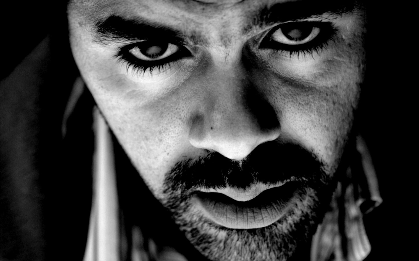 Жамель Деббуз обои