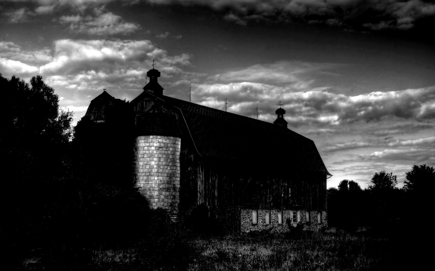 Старый красный амбар обои