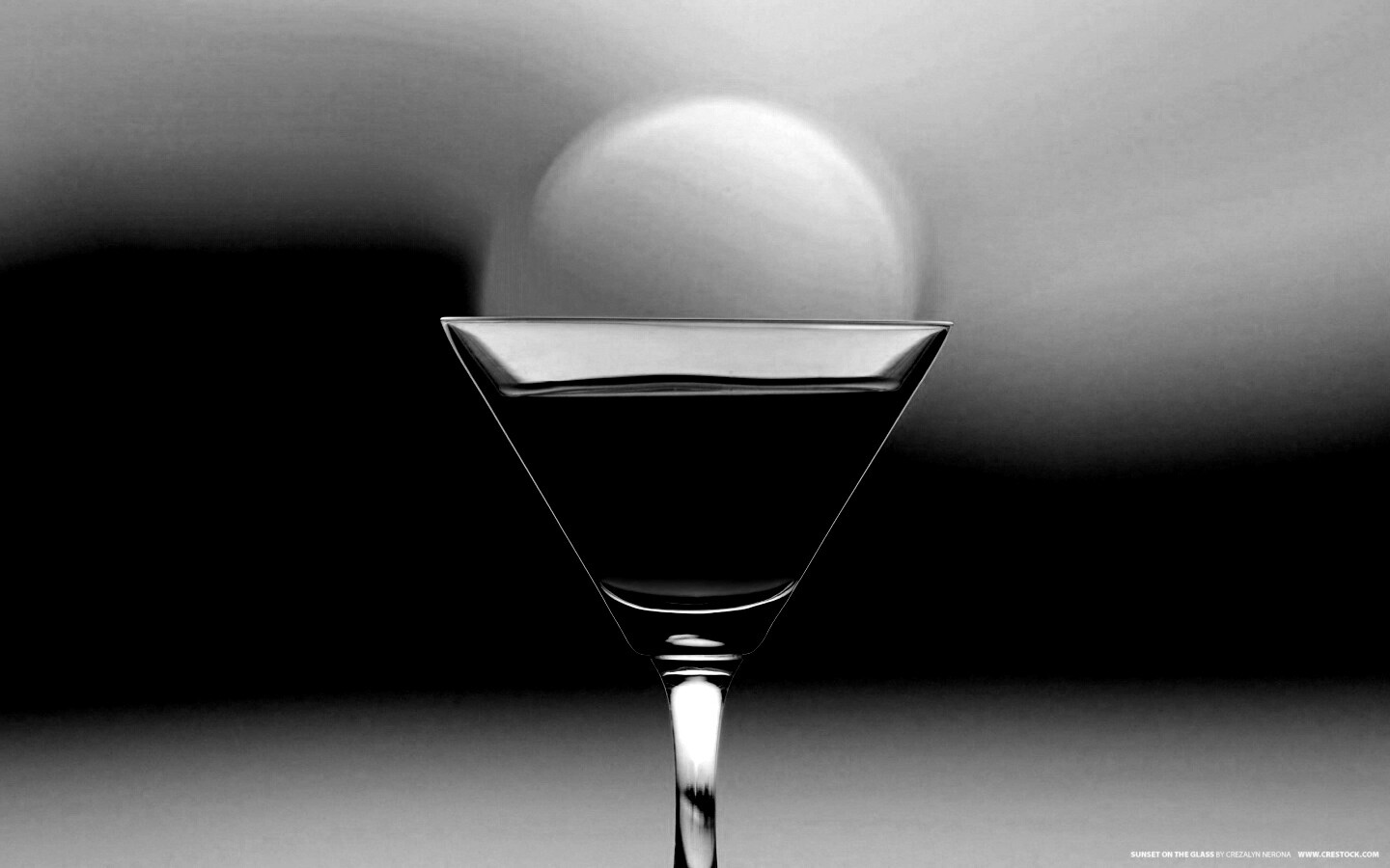 Солнце в бокале обои