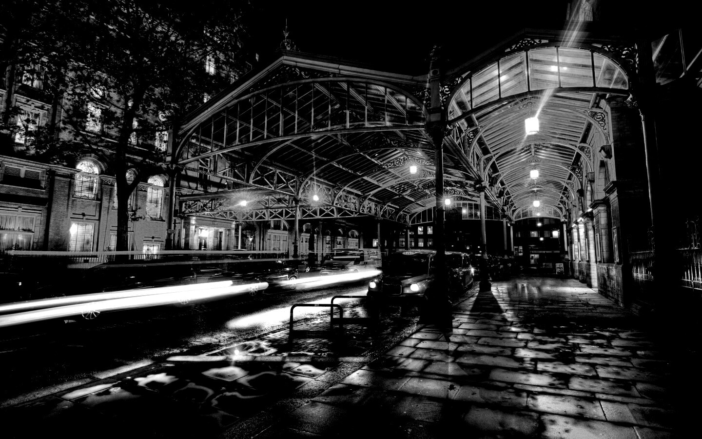 Город под фонарями обои