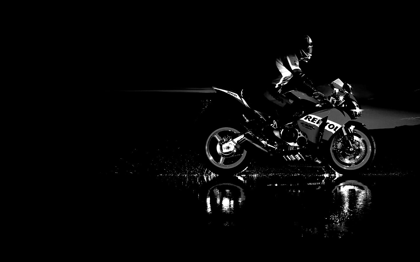 Honda CBR1000R обои