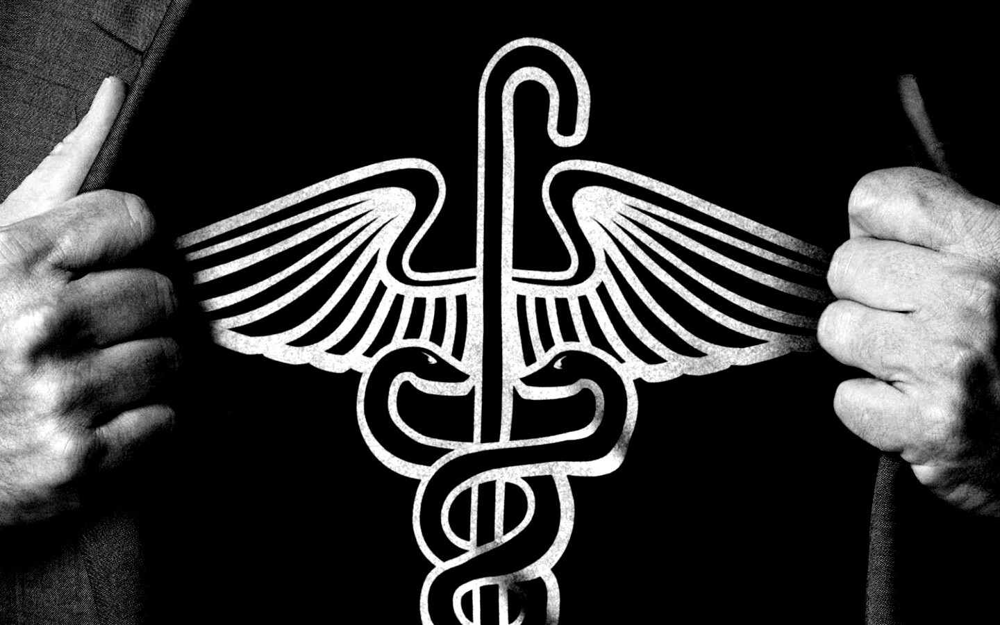 Футболка со змеями и тростью обои