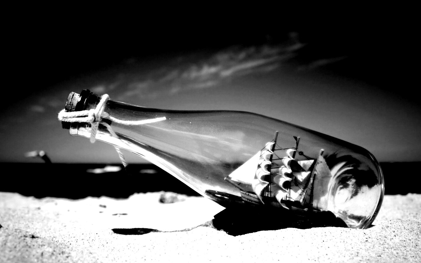 Парусник в бутылке обои