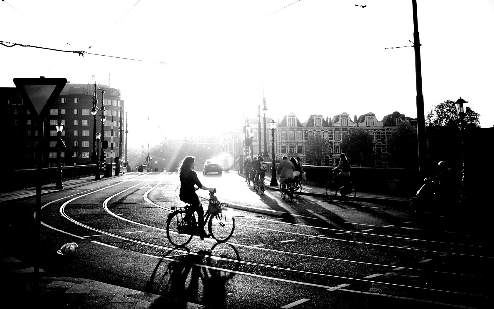 Утро в европейском городе обои