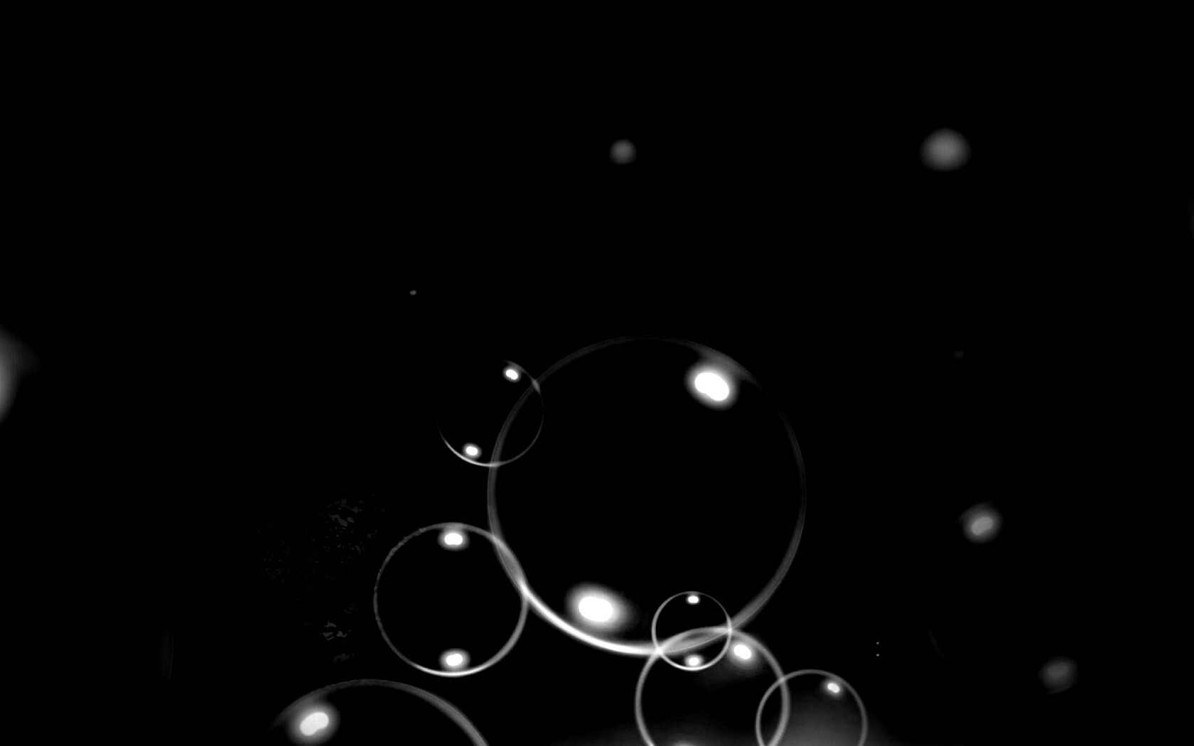 Пузыри в темной воде обои