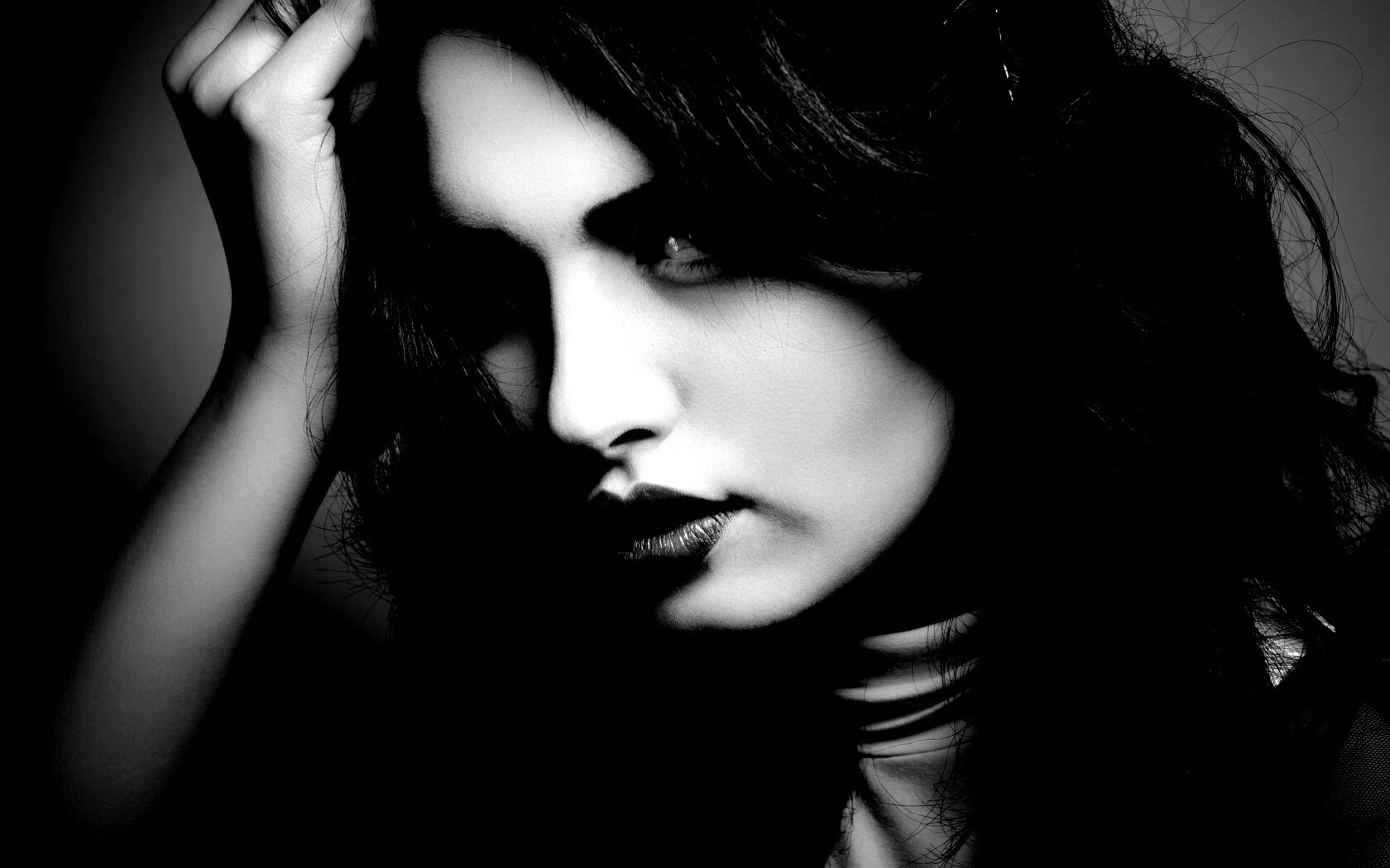 Модель с отличным макияжем обои