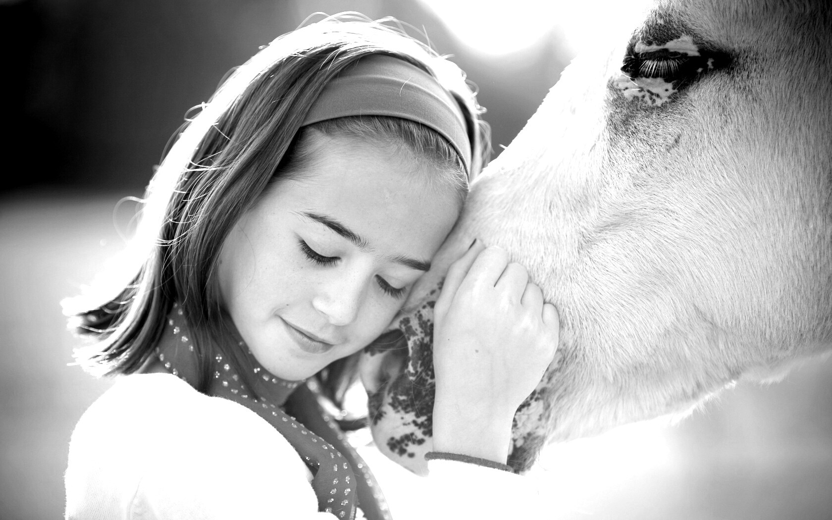 Девочка и лошадь обои