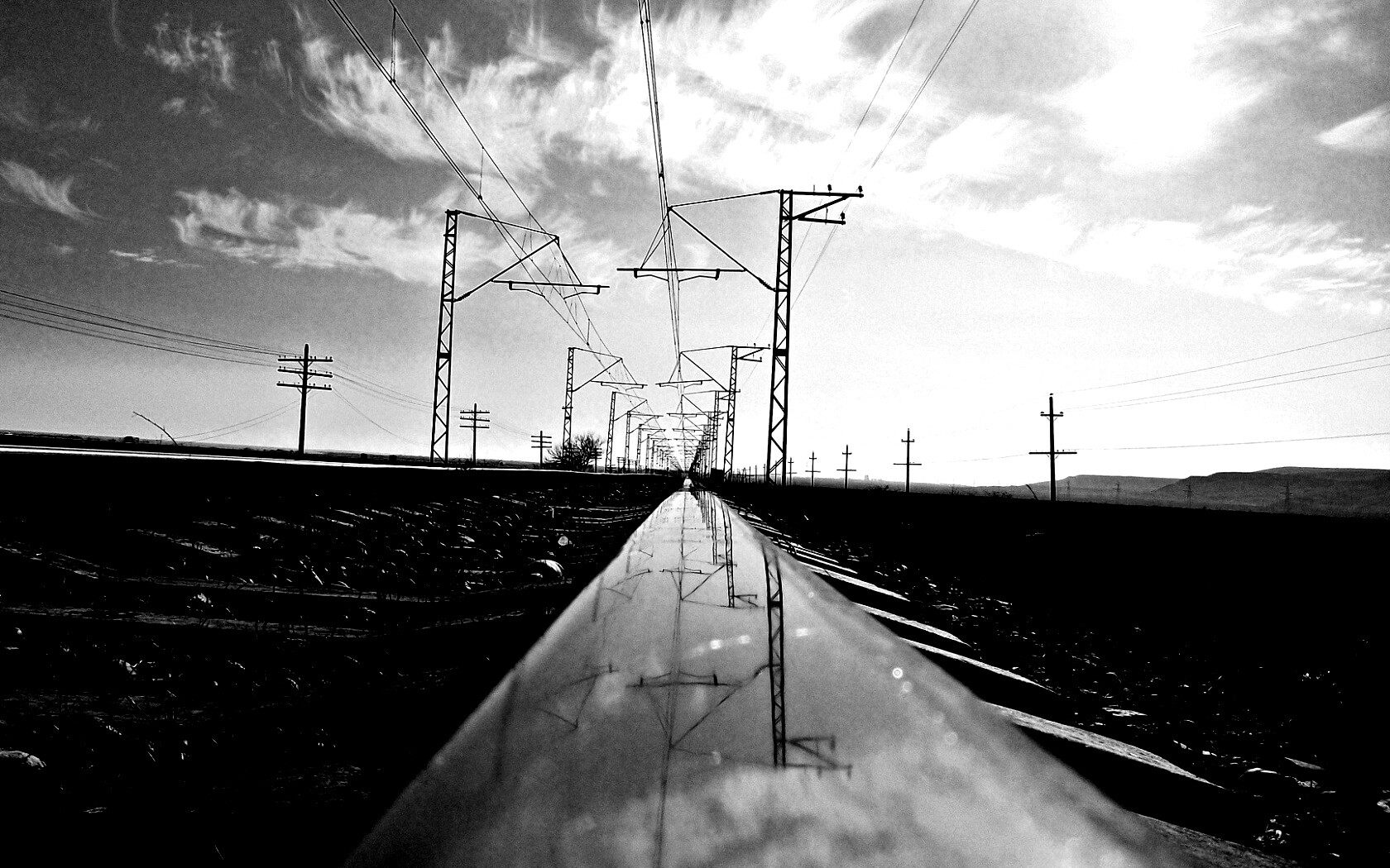 Отражение в рельсе обои