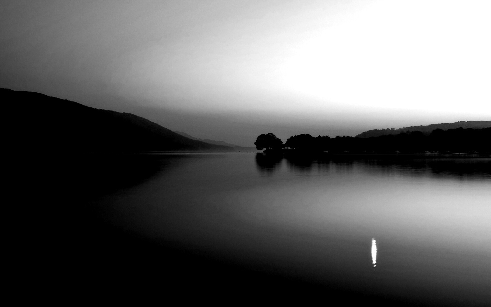 Сумерки над озером обои