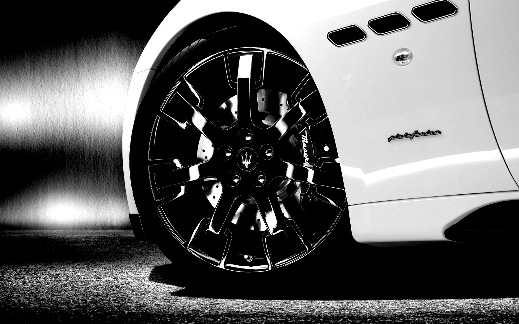 Колесу Maserati Granturismo обои