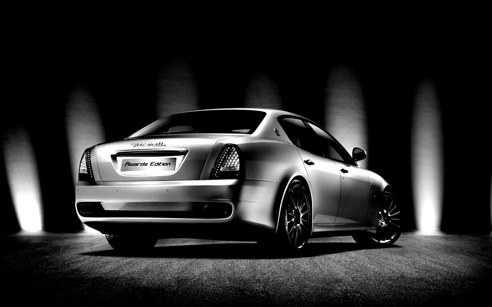 Maserati Quattroporte обои