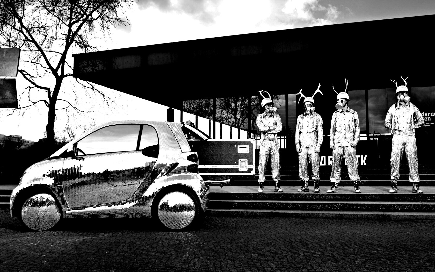 Smart Disco-Ball и 4 оленя обои