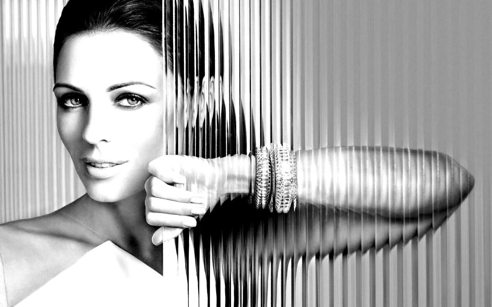 Элизабет Хёрли обои