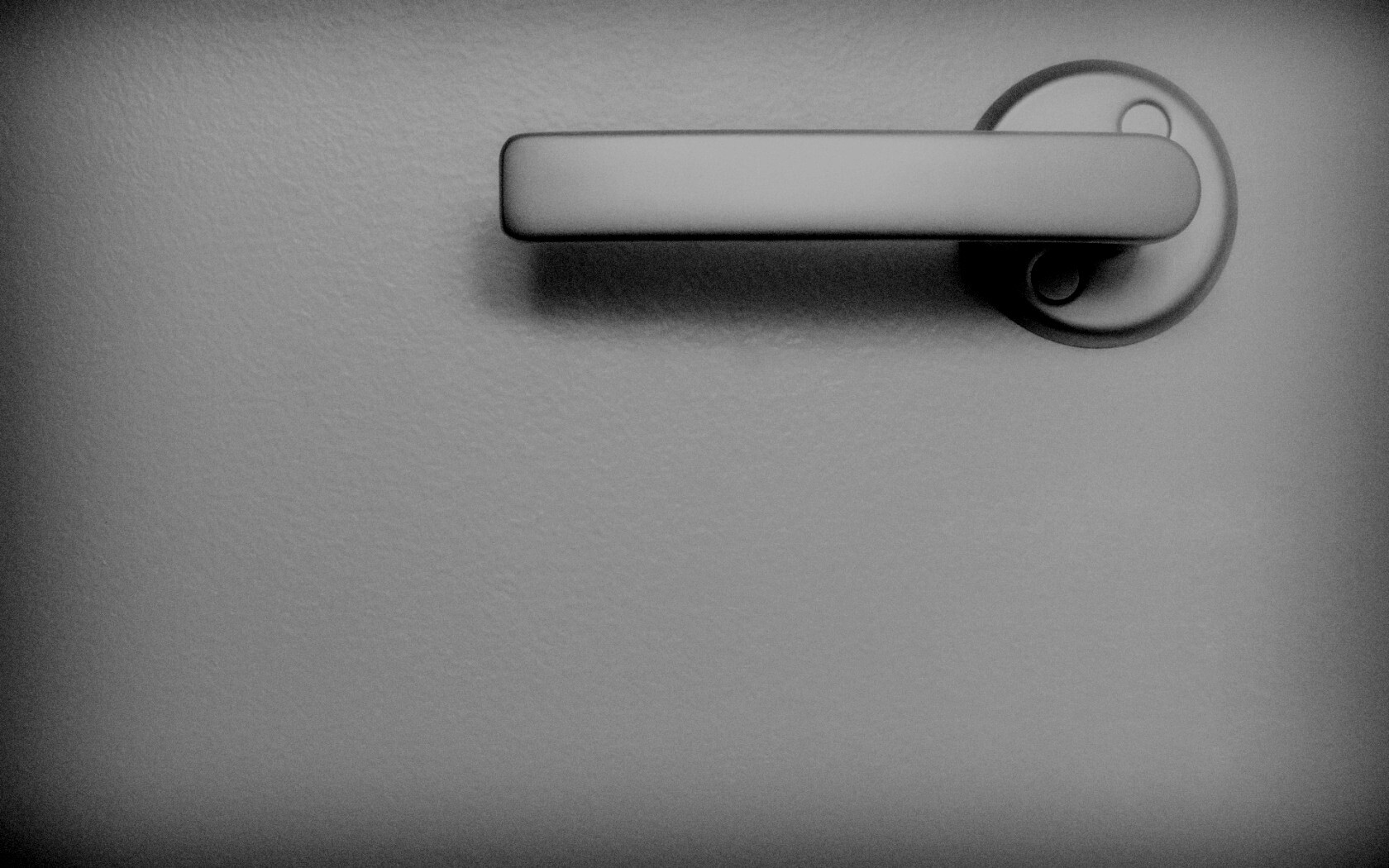 Дверная ручка обои