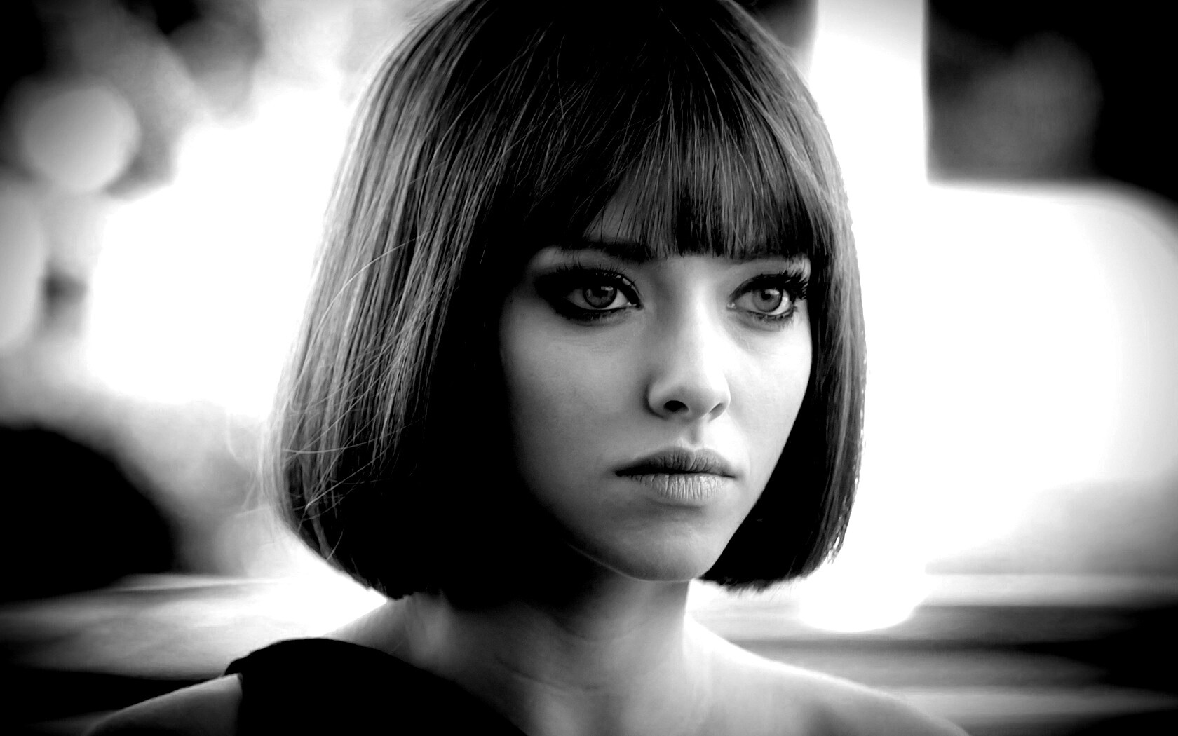 Аманда Мишель Сейфрид обои