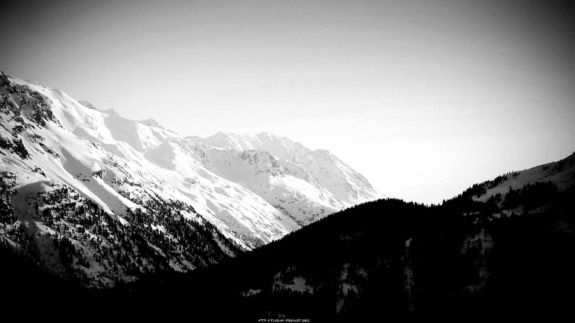 Горные вершины зимой обои