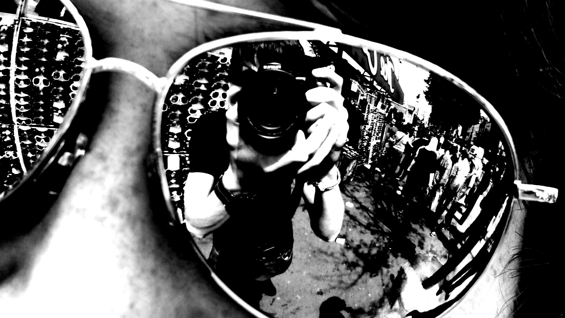 В очках обои