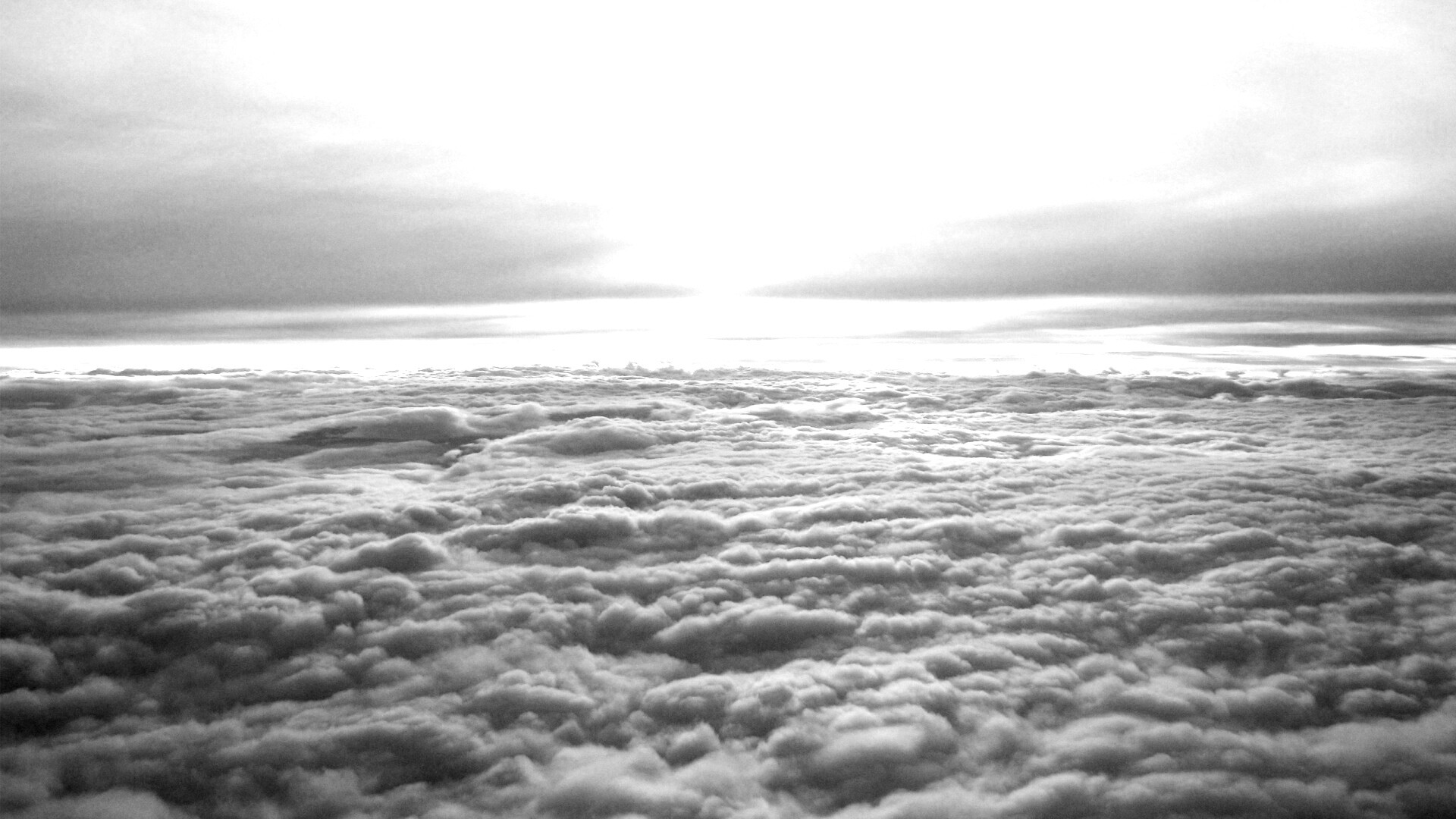 Над облаками обои